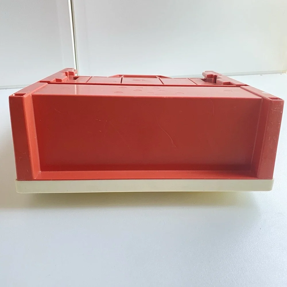Vintage 1972 Fisher Price School Days Portable Play Desk Without Letters‎